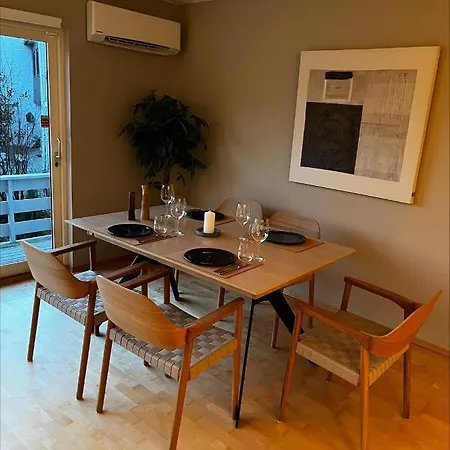 Spacious Close To The Centre Holiday home *