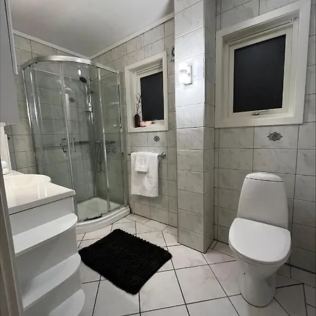 Spacious Close To The Centre